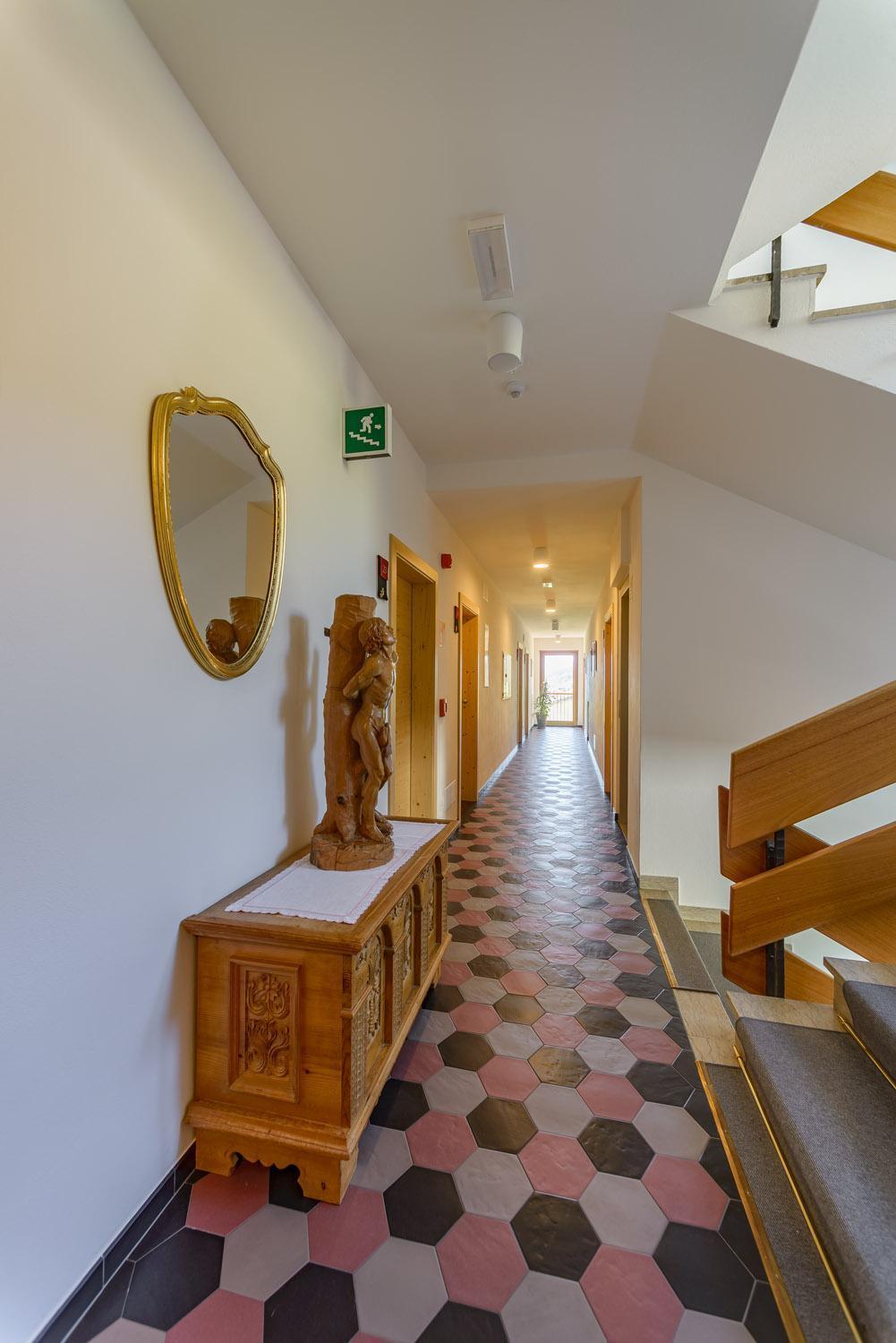 Hotel Tyrol ฟูเนส ภายนอก รูปภาพ