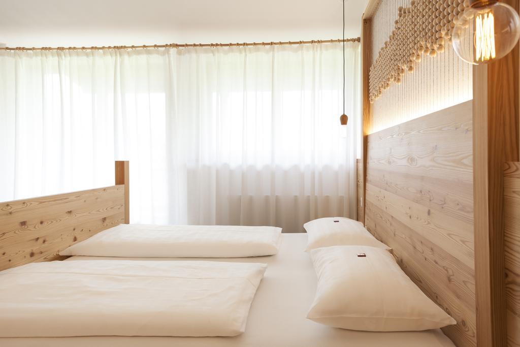 Hotel Tyrol ฟูเนส ภายนอก รูปภาพ